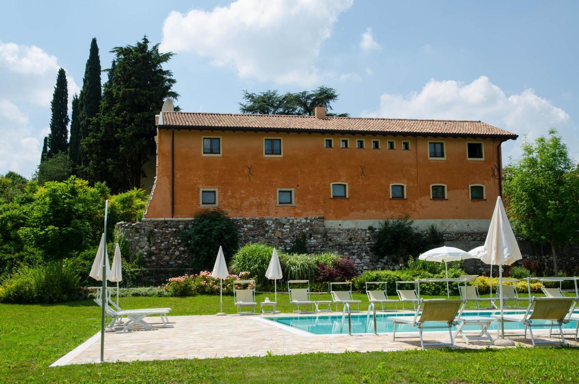 Relais Corte Cavalli Ponti sul Mincio Eksteriør billede