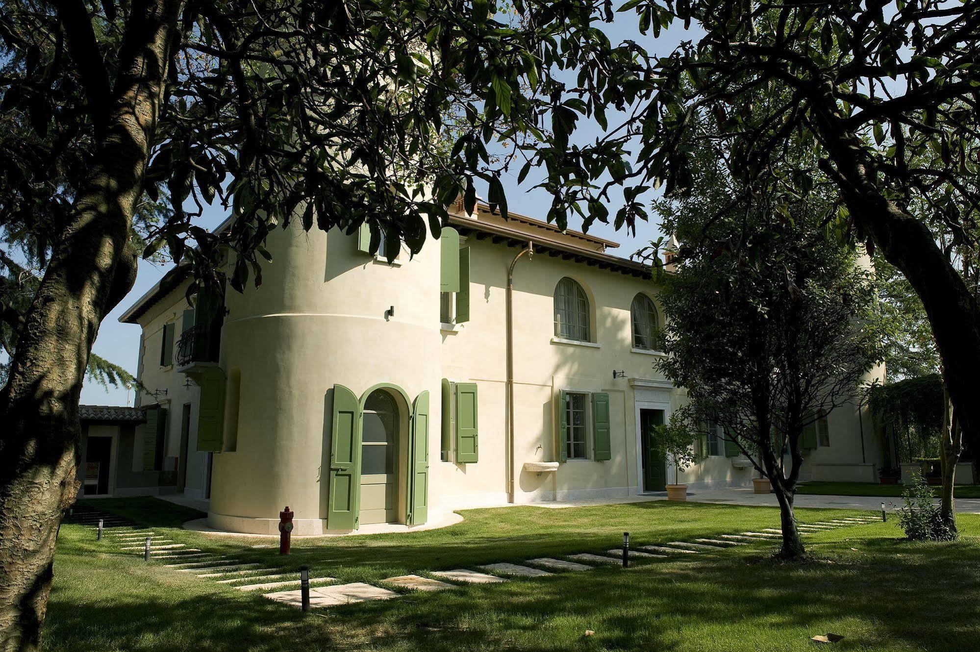 Relais Corte Cavalli Ponti sul Mincio Eksteriør billede